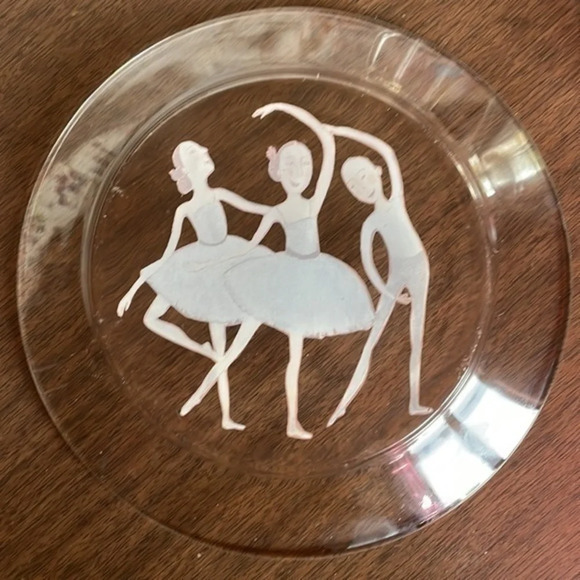 Vintage Arcoroc France Glass Plate, Matching Cup and Bowl Painted With Ballerina - Picture 11 of 11